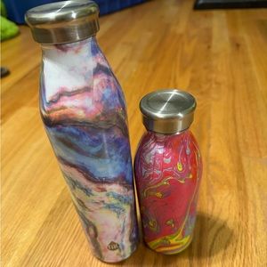 Stainless steel water bottles